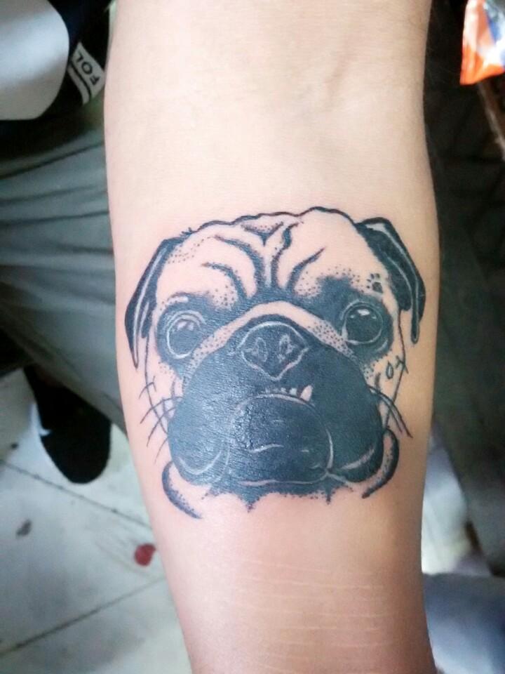 Aggregate more than 75 black pug tattoo - in.eteachers