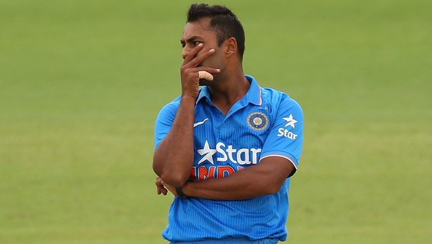 DeccanChronicle's tweet photo. #NZTourOfIndia: #StuartBinny dropped, #ShikharDhawan keeps his place in Test squad
https://t.co/eB7Wp5NRuq https://t.co/ZKKviPn25f