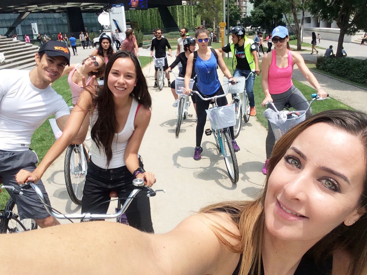 Rodada por el Séptimo Aniversario <a href="/rocknruedas/">Rock & Ruedas</a> <a href="/Nuriagood/">Nuria Good</a> <a href="/mariana_avila_/">MARIANA AVILA✨</a> <a href="/manuelruizalfar/">manuel ruiz alfaro</a> <a href="/aledomsu/">Alejandro Dominguez</a> <a href="/mininio/">Roberto Dmz Suberbie</a>  🚲🚲🚲❤️