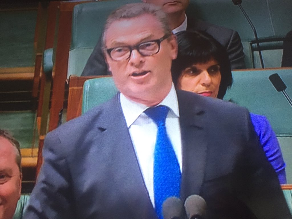 mana_kailani's tweet photo. This bunch of turgid blowhards have nothing. Every answer to every question today has been Sam Dastyari #auspol https://t.co/UuDxiANB3c