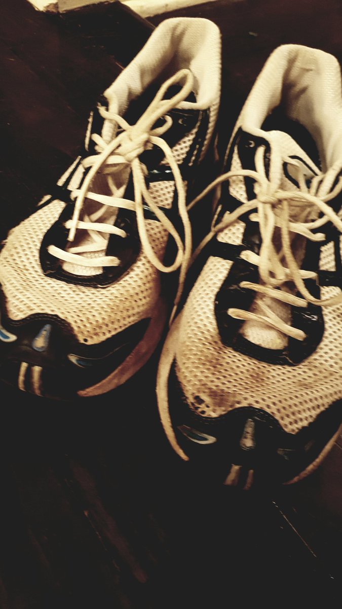 EcrFugitive's tweet photo. Jeesh I really need new shoes. These are my comfy ones though.  Good for sprinting away. Hmm. I think these then... https://t.co/oFcptWUwb6