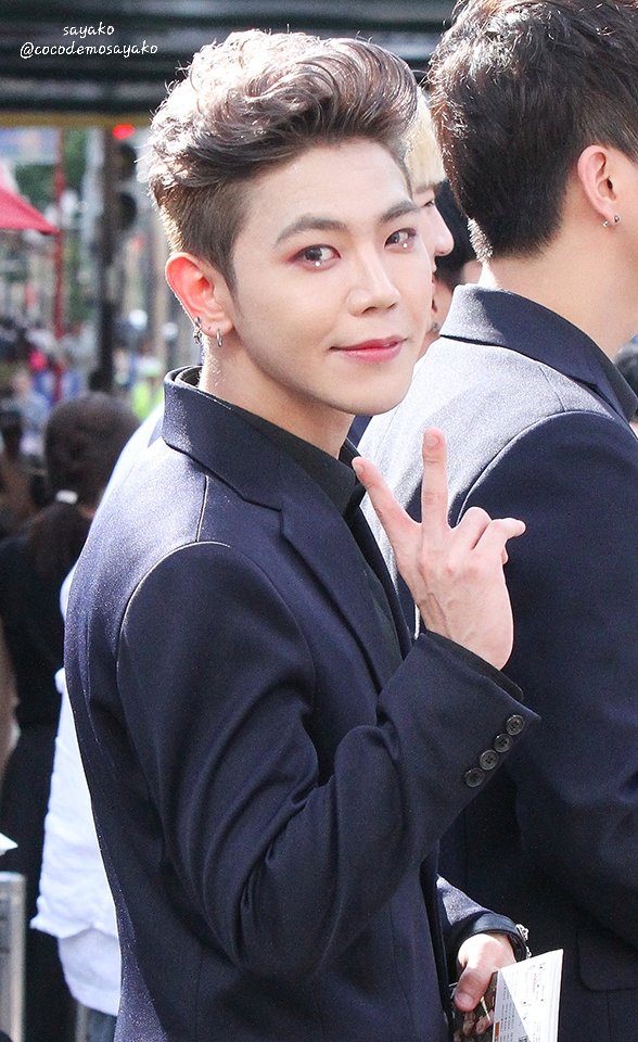 cocodemo385's tweet photo. 160910 PR #AxisB #아시즈비 #あしずび #ジョンフン　#정훙 
(@AxisB_HOON ) https://t.co/SIhXlugo83