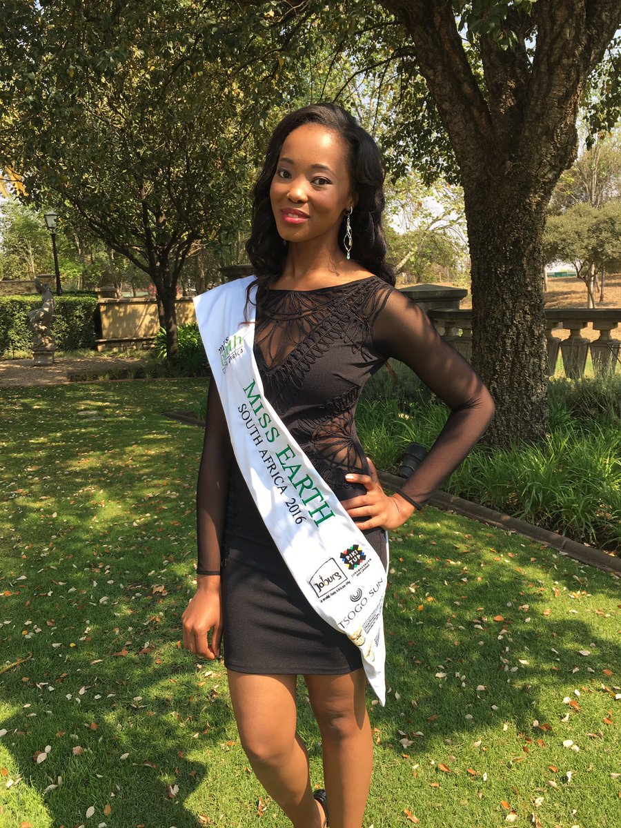 missearth_sa's tweet photo. Photoshoot @tsogosun #PalazzoHotel with #MissEarth2016 Winners. Thanx @TheMakeUpIssue1 @jennigault @CrystalForumSA 💋 https://t.co/FOTG9AzEwq
