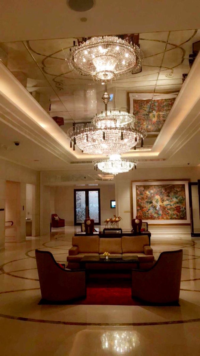 cankn's tweet photo. I'm at @MarinaBaySands Hotel in Singapore https://t.co/HSSaIzZmh6 https://t.co/Q0IpfTU4QO
