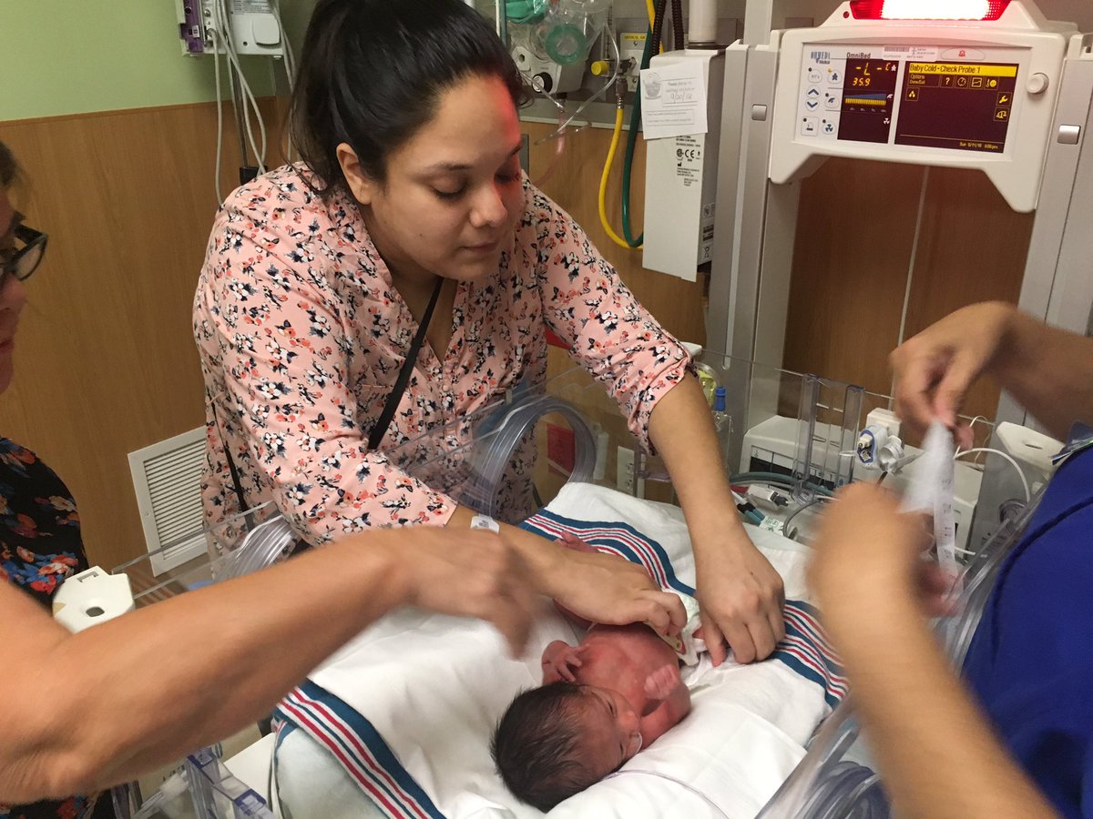 7_Roland's tweet photo. @Leia_437 changing #BabyRez's diaper for the first time. #TRez #Treymendous https://t.co/F5EZ9Im5k1