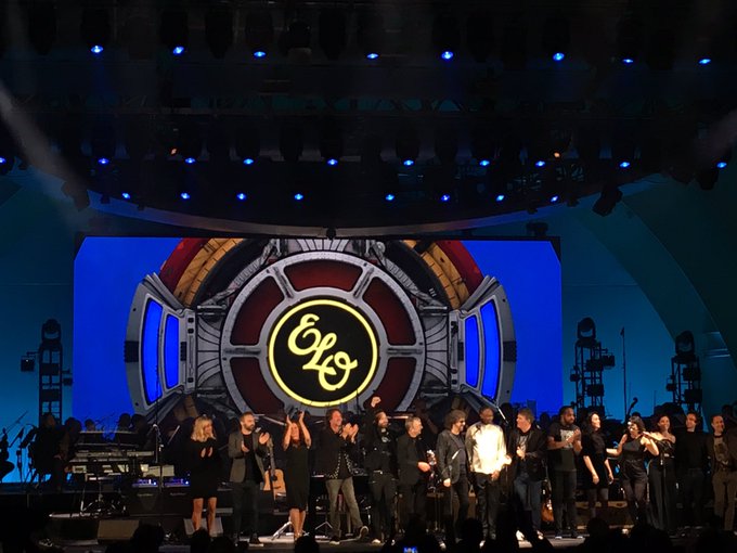 Ahhhhmazing time seeing ELO at the @HollywoodBowl tonight w/ @MickBluexxx &amp; our friends! ⚡️☄✨🎶❤️ https://t<a class="tags" target="_blank" title="On Twitter" href="/?out=eyJ0eXAiOiJKV1QiLCJhbGciOiJIUzUxMiJ9.eyJpYXQiOjE3MjU2NzQ0NzAsImlzcyI6InR3cG9ybnN0YXJzLmNvbSIsIm5iZiI6MTcyNTY3NDQ3MCwiZXhwIjoxNzU3MjEwNDcwLCJyZWRpcmVjdF91cmwiOiJodHRwczovL3R3aXR0ZXIuY29tL0hvbGx5d29vZEJvd2wifQ.wnAK6Hn3zSrCg0sOGc_OOM7YAOf2HMH196SWOGkkszXV12hgzgQPi4Q8LKOX7dFHQ80oKrNWsl55RbnyBLp7dg">@HollywoodBowl</a><a href="/tag/tushy"class="tags"><span>#tushy</span></a><a href="/tag/albriteangels"class="tags"><span>#albriteangels</span></a><a href="/tag/meitu"class="tags"><span>#meitu</span></a>
