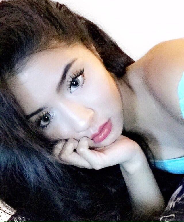 threadsoff's tweet image. Samantha maro ⚡️