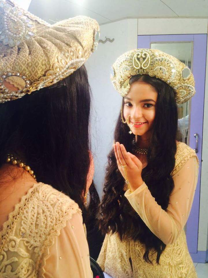 anushkasen_04's tweet photo. Happy eid al-adha 😊😊 https://t.co/6tiH1tKB8C