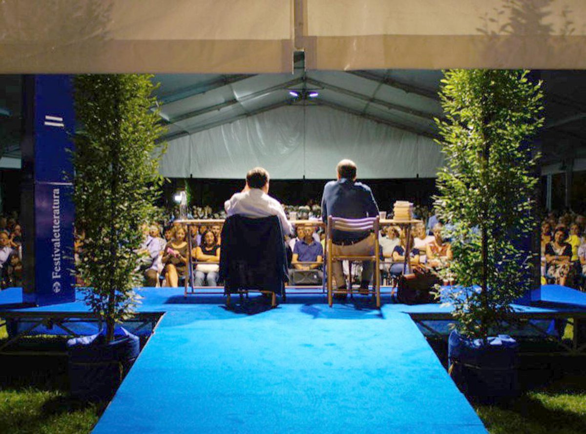 .<a href="/festletteratura/">Festivaletteratura</a> in 135mila all'edizione del Ventennale (di <a href="/critaglietti/">cristina taglietti</a>) goo.gl/fp1Ywd