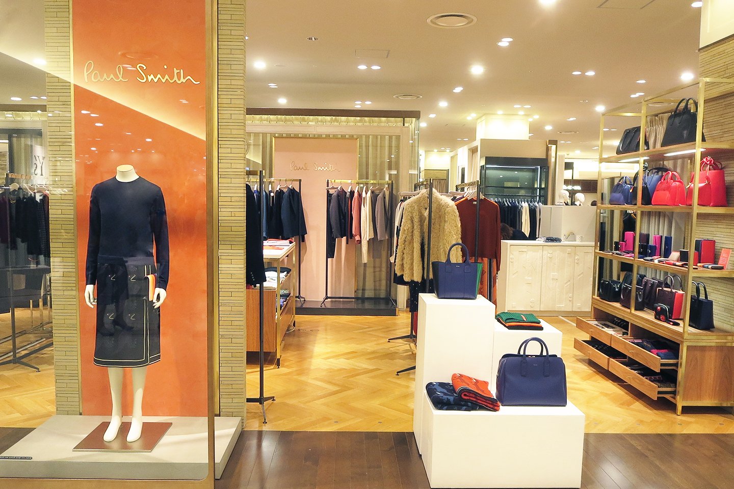 Paul Smith Japan Twitterissa 阪急うめだ本店6fのポール スミス ウィメンズショップは 9月7日 水 にリニューアルオープンしました 阪急限定のセットアップも特別にご用意しています ぜひこの機会にお立ち寄りください