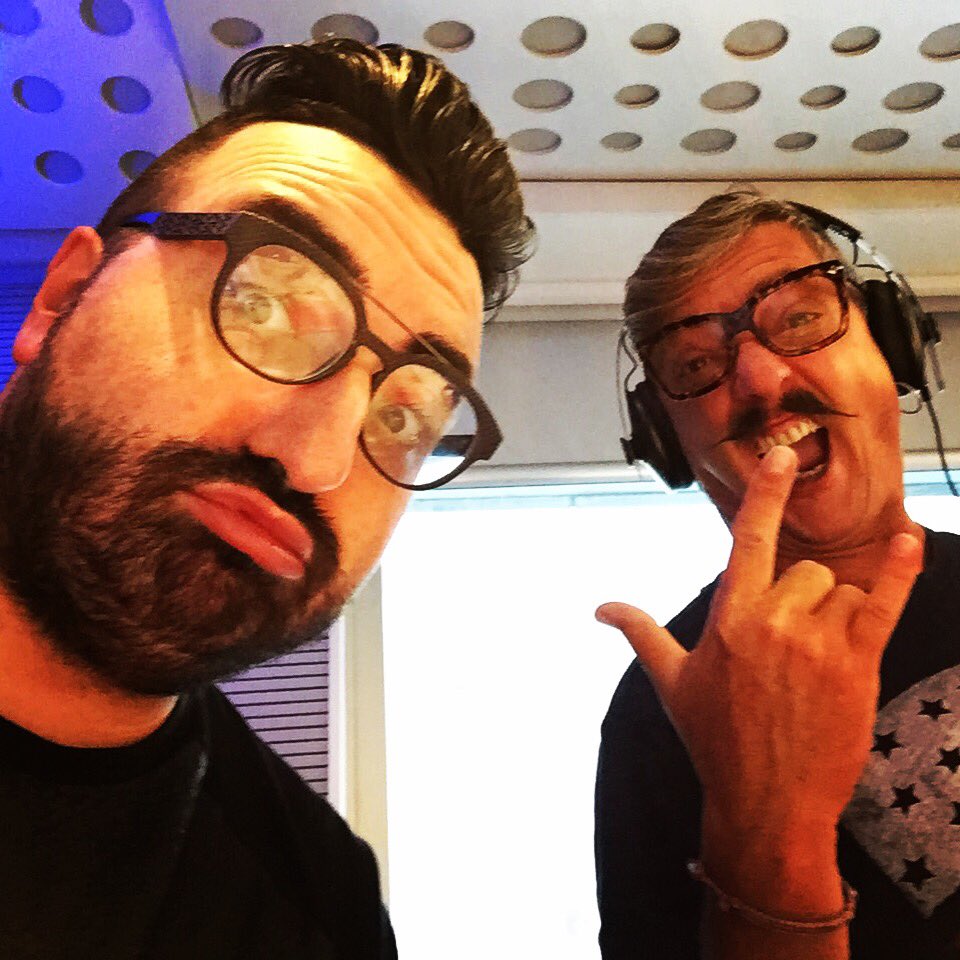 Ultima ora di oggi di #TuttoEsaurito su <a href="/Radio105/">Radio 105</a> con #MarcoGalli e la ciurma! <a href="/squaloiaco/">squalo IACO</a> e #Pizza sono pronti!:)