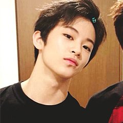_NE0CUL2RED's tweet photo. Omg dahan dahan pls. Sincerely, my hart https://t.co/sc65iuYQbD