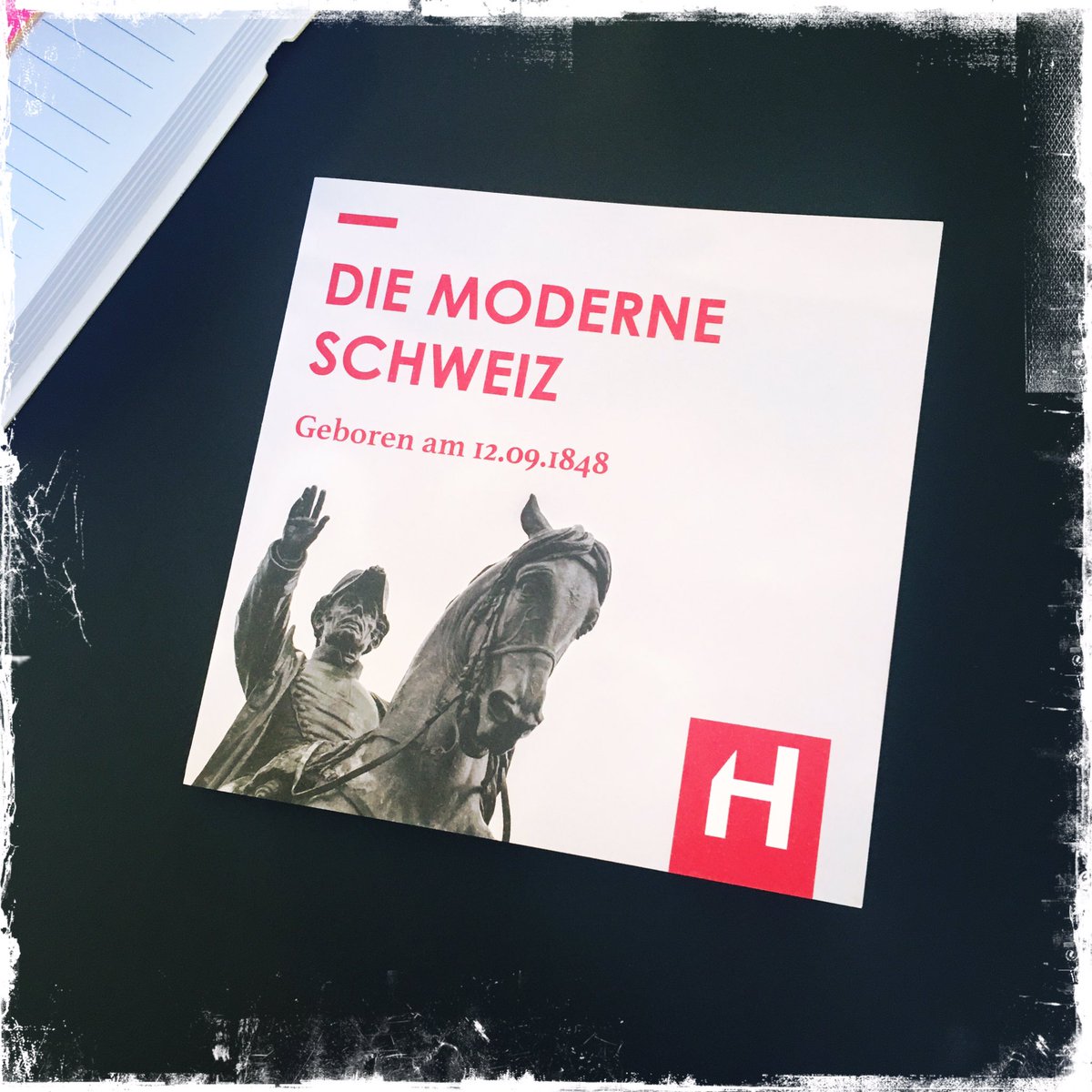 cesseiva's tweet photo. #happybirthday #moderneschweiz @helvezin #liberal @operationlibero https://t.co/ntFlEit0dJ