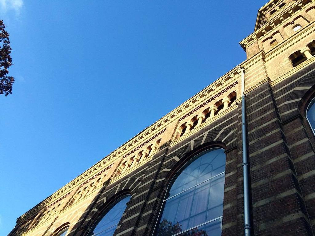 Hello sunny Monday! ☀️🚲 #utrecht #sunshine #monday #bikeride #city #krommenieuwegracht #03… ift.tt/2cPLKWH