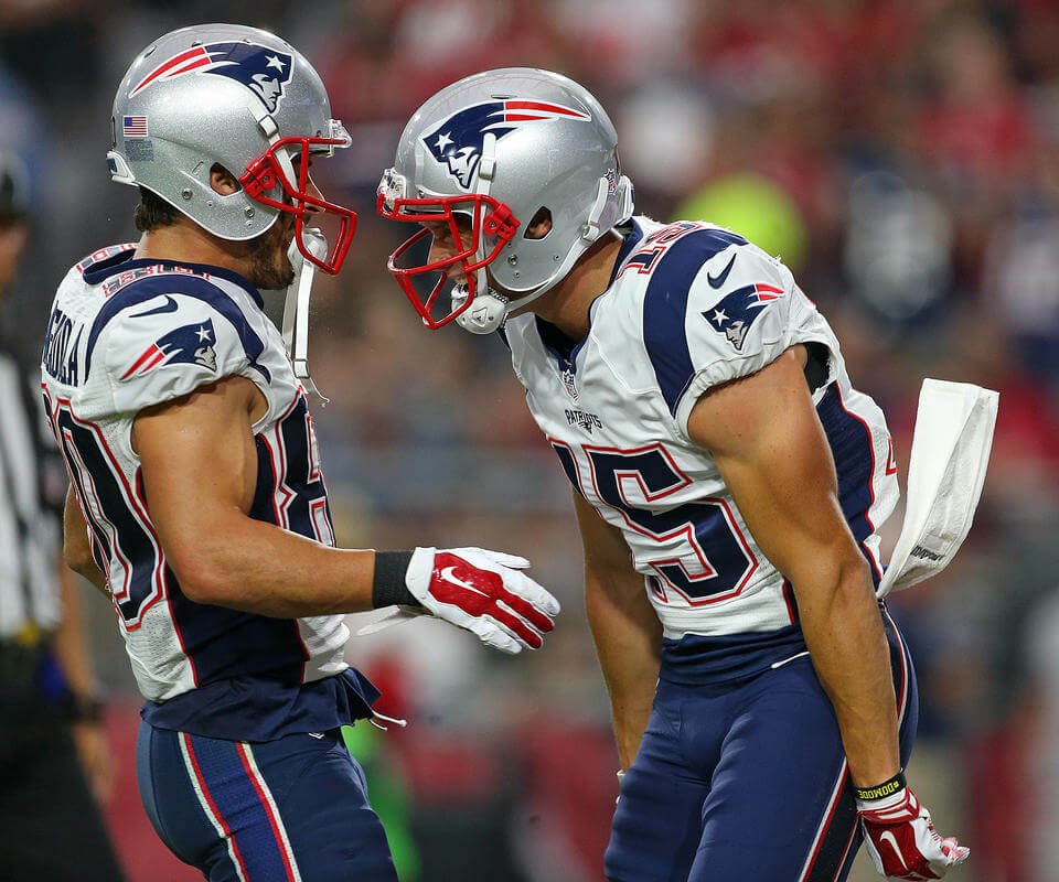 CsJ0jzcWEAEoNlo.jpg:large