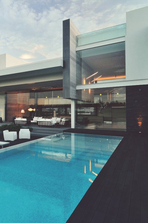 coelhoko's tweet image. já encontrei a casa que eu quero morar