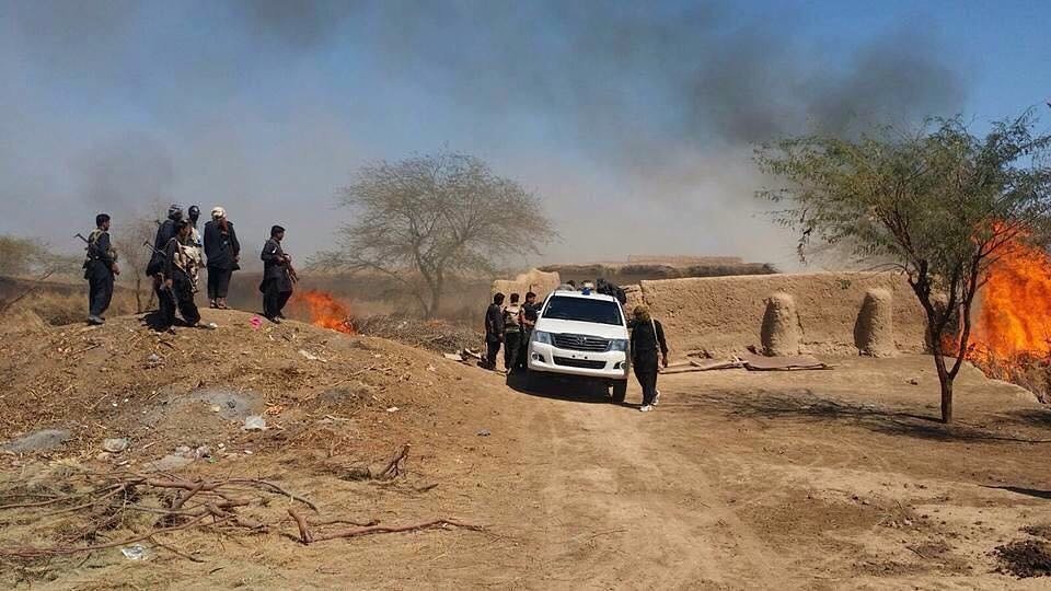 HammalHaidar's tweet photo. Pakistani forces burning houses of civilians in #Balochistan.
Surprisingly these acts go unnoticed by HR Orgs @hrw. https://t.co/MmWObI1RoC