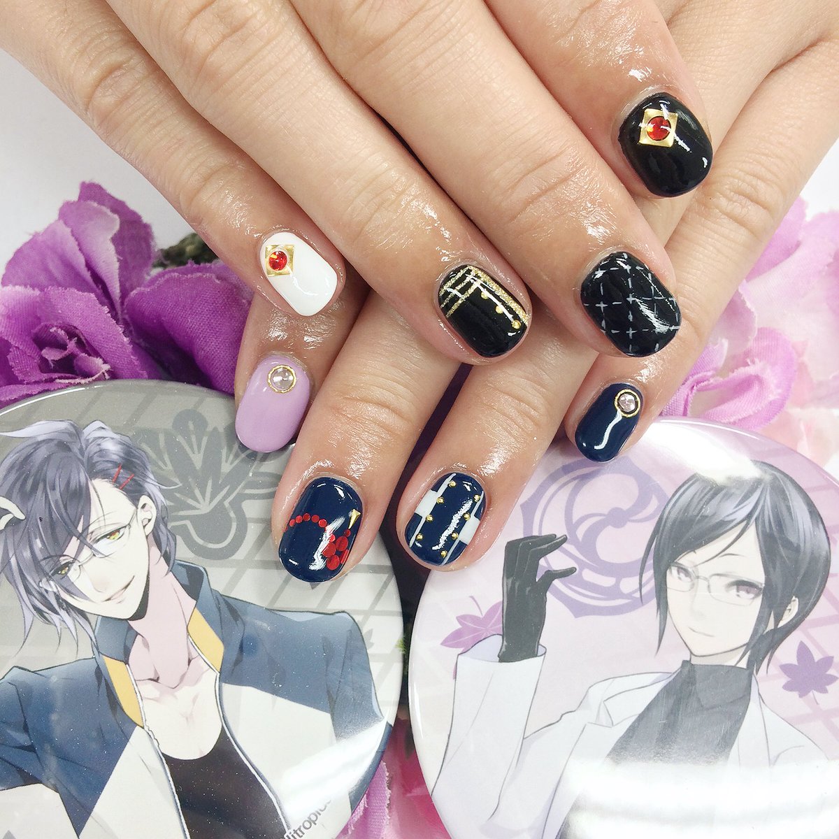 ナイスネイル池袋 お客様オーダー 刀剣乱舞 明石国行 薬研藤四郎 痛ネイル 眼鏡コンビで内番衣装の2人を いちにぃが全然私の本丸に来なくて悩んでいたら缶バッジをいただきました 有力な一期一振レシピがあれば教えてください 鍛刀します