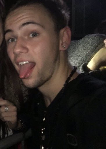 bestpicsofaus's tweet image. 😋💘