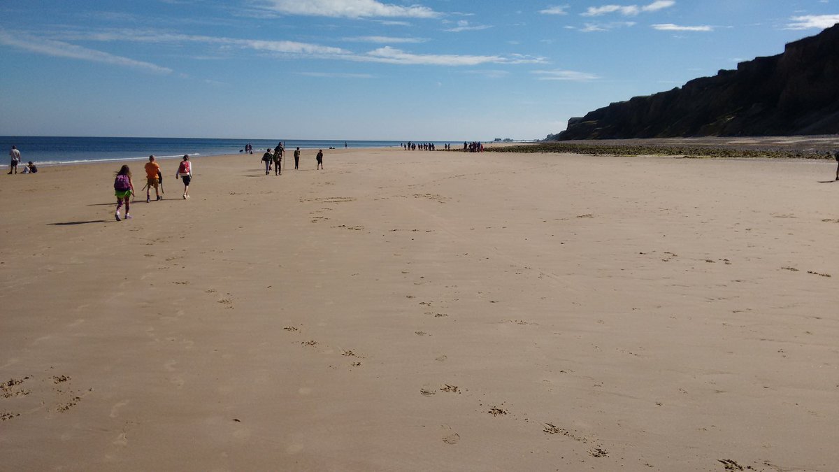 BrokeHallSchool's tweet photo. Destination Cromer Pier #AFSC2016 https://t.co/rnLB0jhDva