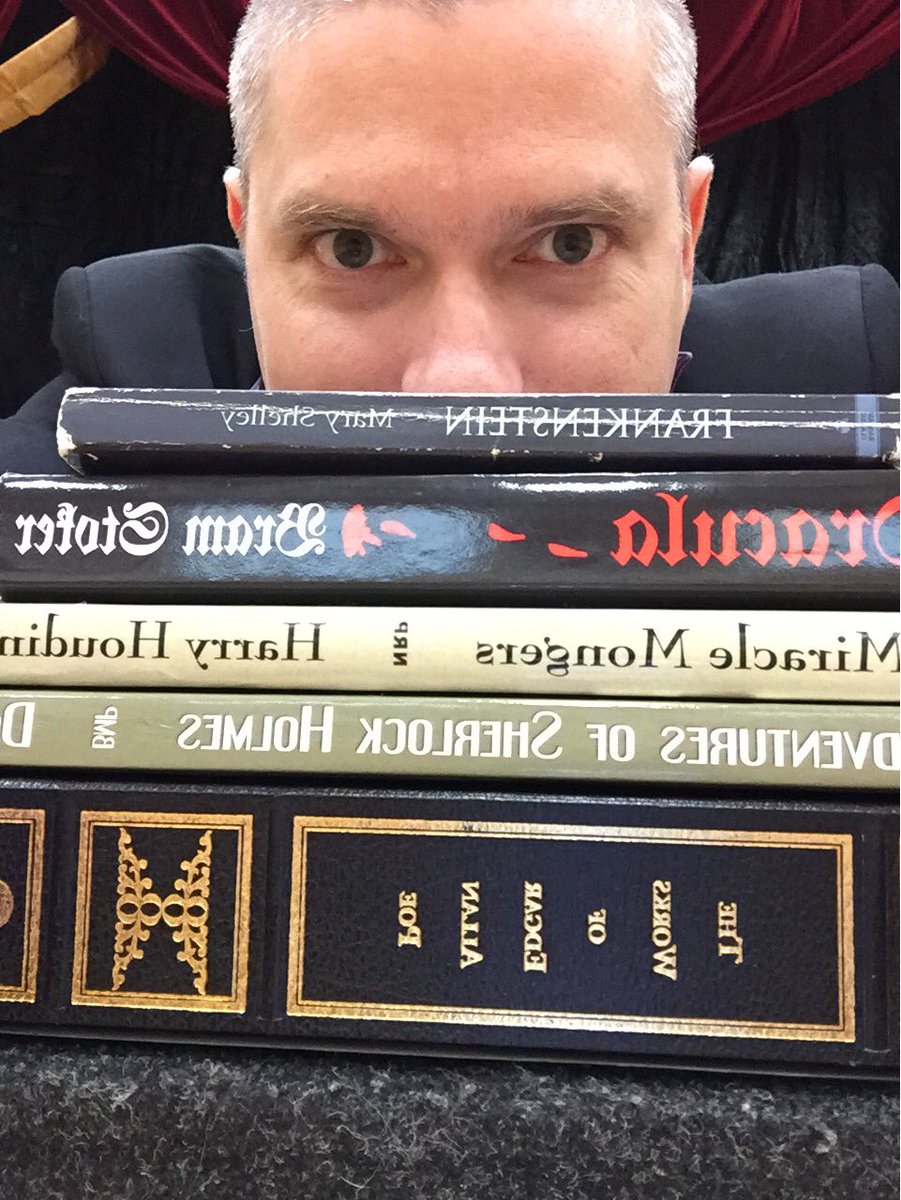 chadcrewsmagic's tweet photo. @CarverWildcats & I going to have a frighteningly good time! #AuthorsOfMysteryAndHorror #7Reads @SchoolDistrict7 https://t.co/upx1Fx4zN6