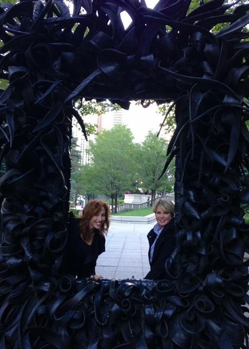Such fun in Millennium Park last night. #Chicago https://t.co/ZVnM2BOSSG<a href="/tag/chicago"class="tags">#Chicago</a>