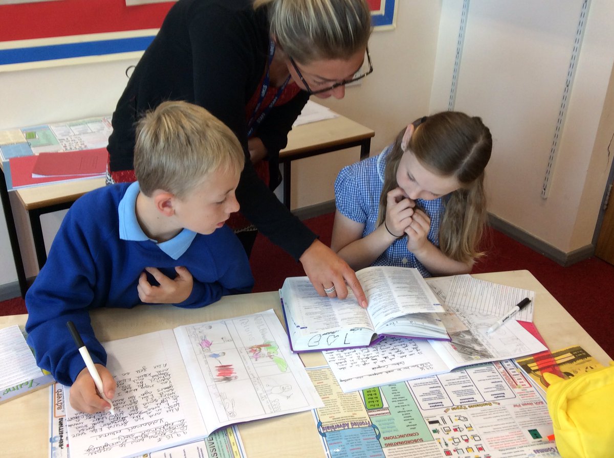 MrJenningsA's tweet photo. New vocab, new spellings, writing nightmares based on Room 13 #workingwalls #literacy #swindells #Whitby #Fliss https://t.co/QVZMZDPErI