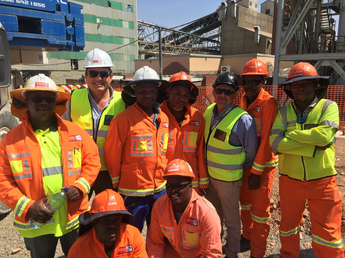 RobertoPenno's tweet photo. Visiting Cullinan #SouthAfrica. @amec_fw is proud to be delivering the EPC contract for @Petra_Diamonds. https://t.co/zsBYpKiol0