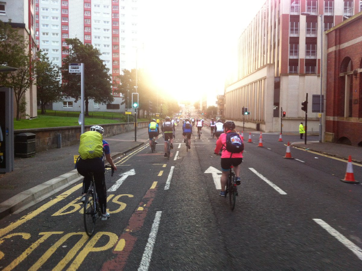 QMUcycle's tweet photo. Team QMU setting off and finishing @PedalScotland yesterday. Brilliant day of #cycling. https://t.co/d97xgNHh4X