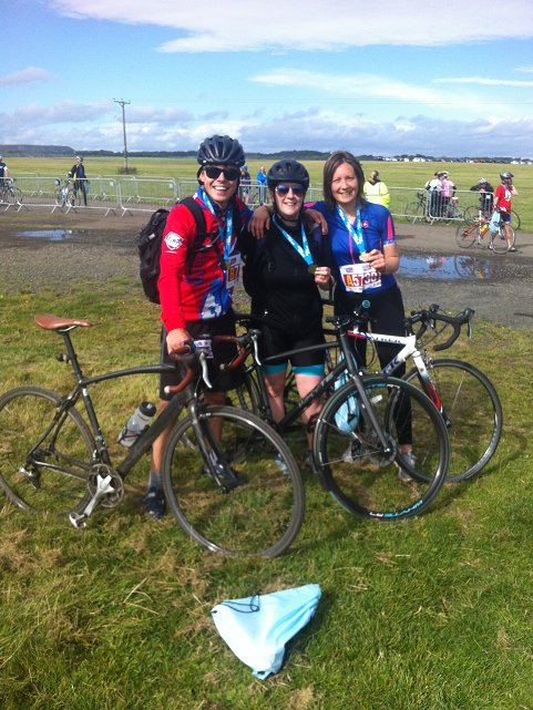 QMUcycle's tweet photo. Team QMU setting off and finishing @PedalScotland yesterday. Brilliant day of #cycling. https://t.co/d97xgNHh4X
