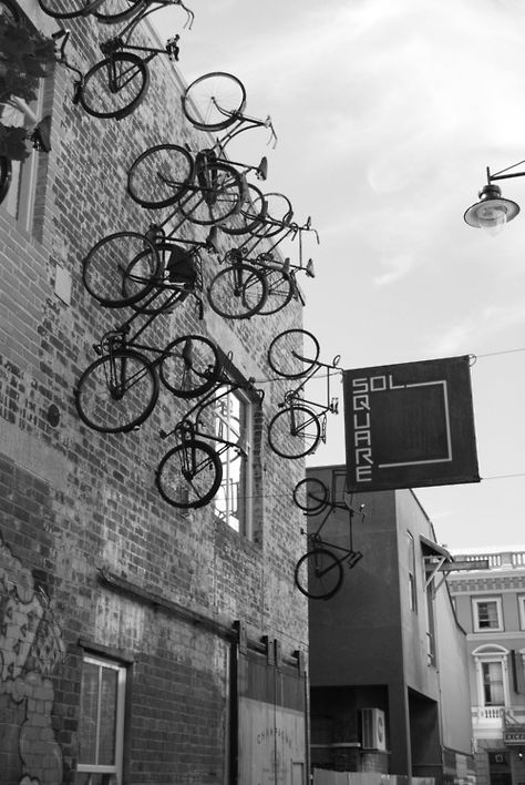 aprirebicycles's tweet image. This building suits our #style nicely! :)