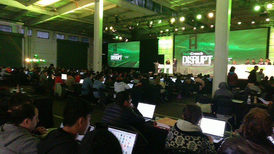 bhavintu's tweet image. Checking out the @TechCrunch #DisruptHackathon. Projects a bit underwhelming tbh,but there's electricity in the air!