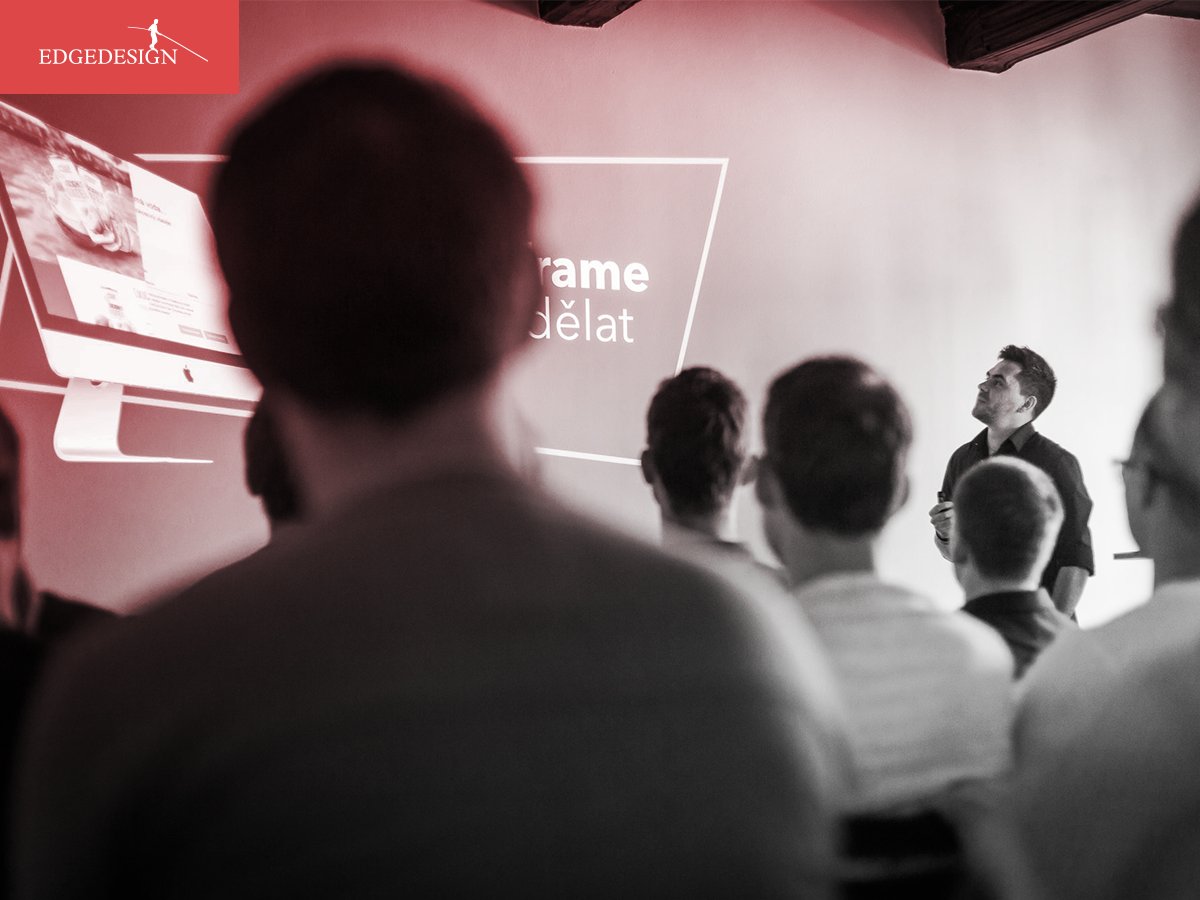 Co je třeba brát v úvahu při tvorbě grafického návrhu? O tom mluvil <a href="/martinhrabanek/">Martin Hrabánek</a> na #ctvrtkon. Videozáznam brzy!