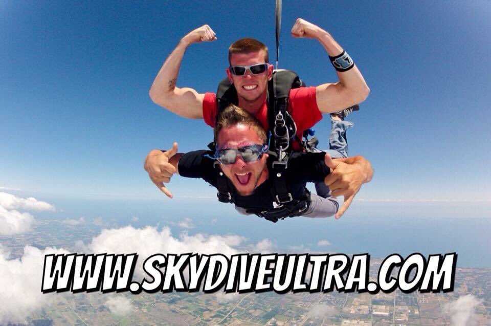 #SkydiveUltra is world's first &amp; only tandem #skydive running race. Clewiston, Fl 1/28/17 SkydiveUltra.com