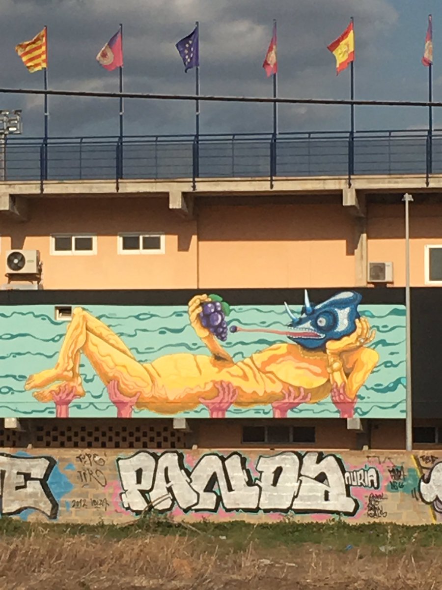 MamboBrothers's tweet photo. Amazing Walk in San antonio #street art from around the world!! #ibiza #art #museum opend air https://t.co/RGDZPdYBZY