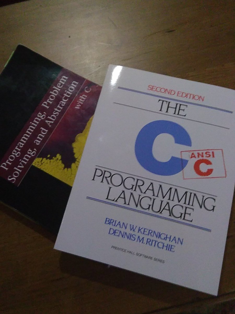 frankarr's tweet image. Get back to &quot;basics&quot; to help my only daughter #k&amp;amp;r #argc #argv #scanf #printf