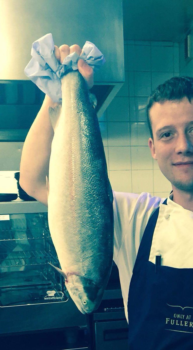 StillandWest's tweet photo. Fresh fish every day.. See our chefs signature dishes! 🐟 #foodie #wetaketastepersonally #southsea #fullerskitchen https://t.co/LxNxC1qQZO
