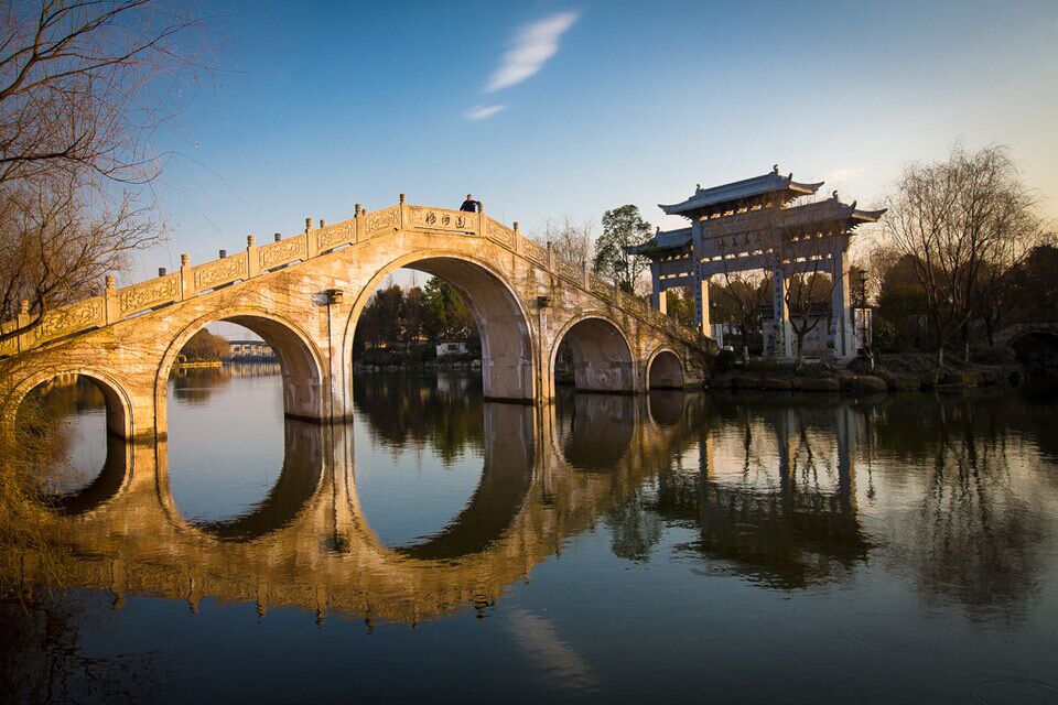 cultarture's tweet photo. Exciting new #publicart project in an ancient Chinese water town. #lookingforartists #sculpture #installation https://t.co/Erix7MS9NV