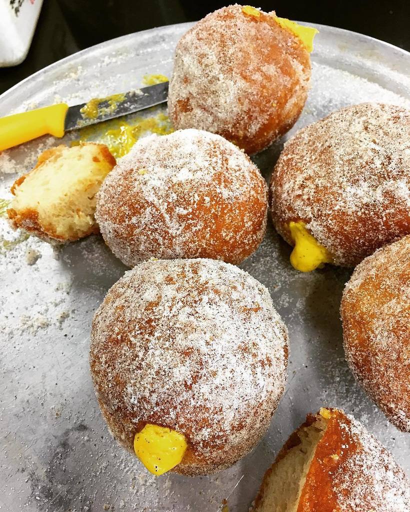 ottolenghi's tweet photo. That's @helen_goh_bakes most amazing (!!) saffron doughnuts. https://t.co/N3UQyMPxiX https://t.co/GMYVFE5fDu
