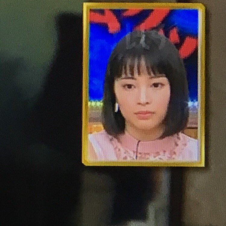 kntkuc_'s tweet photo. 賢人くん出た時のすずちゃんと指原の差wwwwww https://t.co/eG01BLhZO9