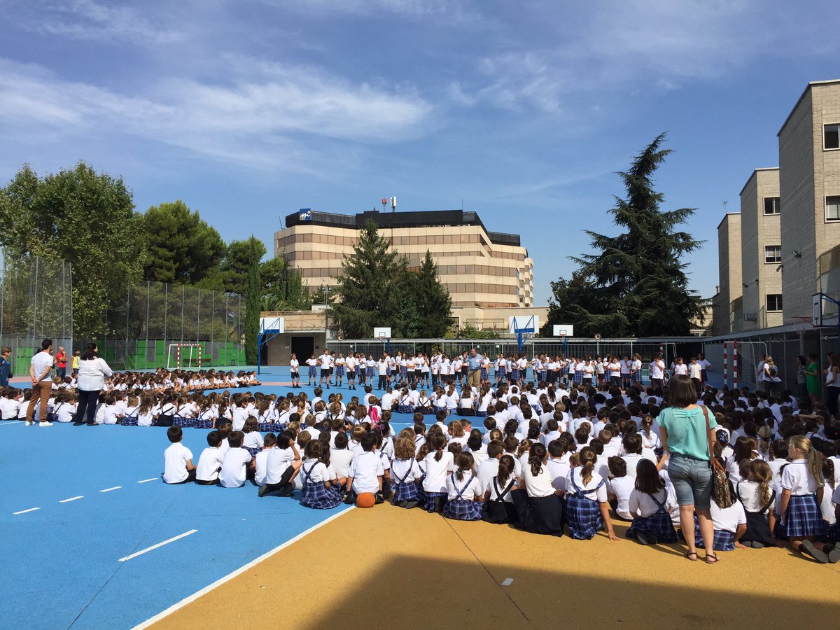 fecsjv's tweet photo. NOTICIAS | Jornada de animación del valor institucional de este curso. #somosfec #25fec https://t.co/4WpW4alu3P