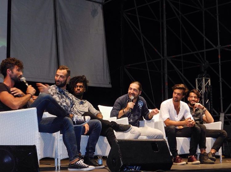 dearjackmedia's tweet photo. 📷☞ i ragazzi ieri sera a Palermo (11.09) https://t.co/t6cfsL8rAK