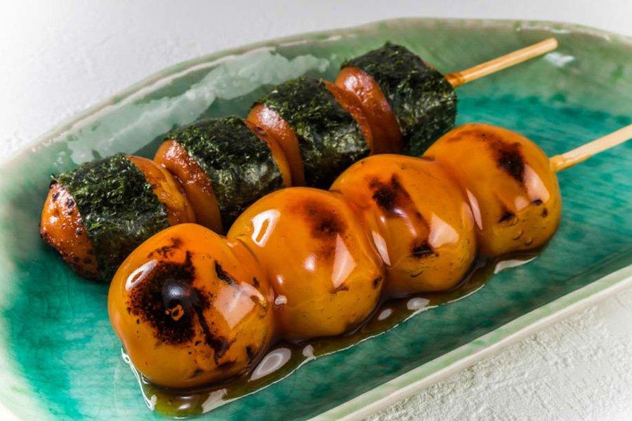 ট ইট র レッツエンジョイ東京 みたらしもいそべもすごくいい感じ 9 15は十五夜 花より団子な女子必見 お月見で食べたい東京の お団子5選https T Co W4p1mrzabe