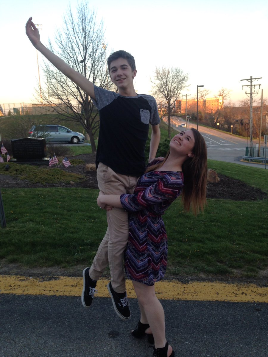 BossManSamie's tweet image. Hbd to the best son a mother could ask for 😭👏🏻❤️ #clicke @brxnt_wxtts