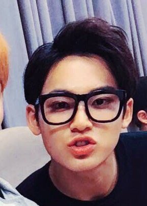 FALLinHOSH's tweet photo. 3 out of 13 Wonders of The World. https://t.co/JxDL9pAy1O