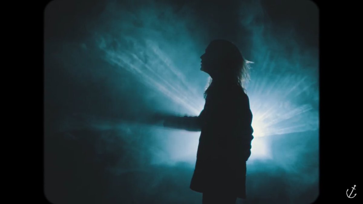 stayinx_'s tweet photo. i actually love this video so much and its aesthetic π
#CutItOutMusicVideo @LittleSea https://t.co/fJL9tBAlgS