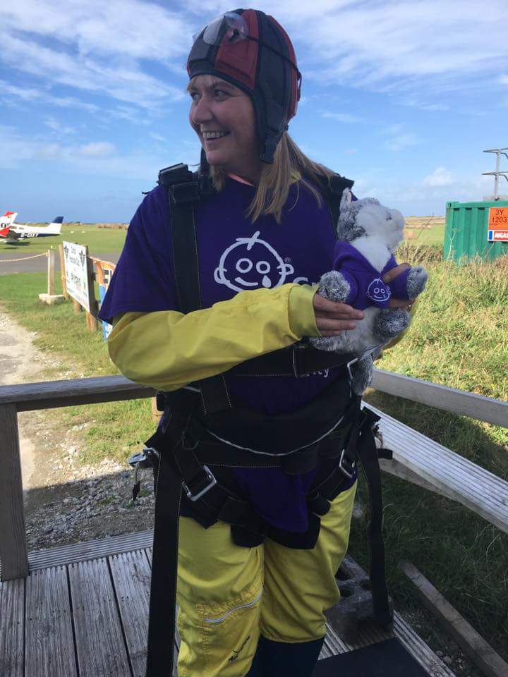 CornwallNDevon's tweet photo. On Saturday Claire jumped out a plane and raised an amazing £560 for GOSH!!! Well Done Claire! @LauraEvans81 @SDEBDD https://t.co/eVRhk5egxP