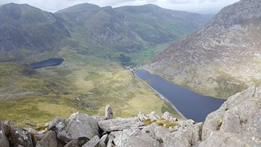 Field_Dynamics's tweet photo. Fun team weekend away in Wales climbing #Tryfan - Lots of aching today! https://t.co/v5KDpvITet