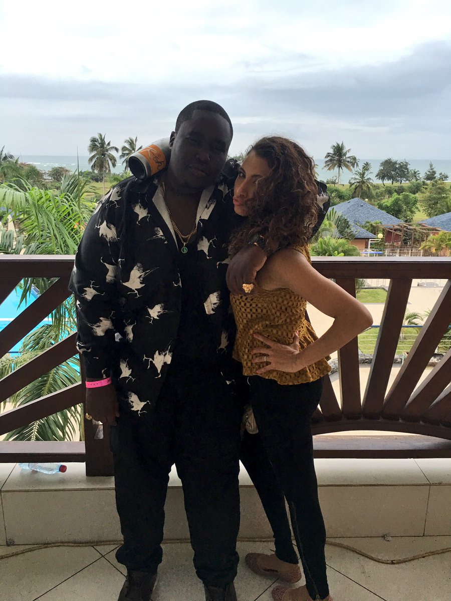 deezydothis's tweet photo. shout out to Reema for the amazing hospitality and putting all of this together. #JetSetWeekend https://t.co/fz5lOyVPJa