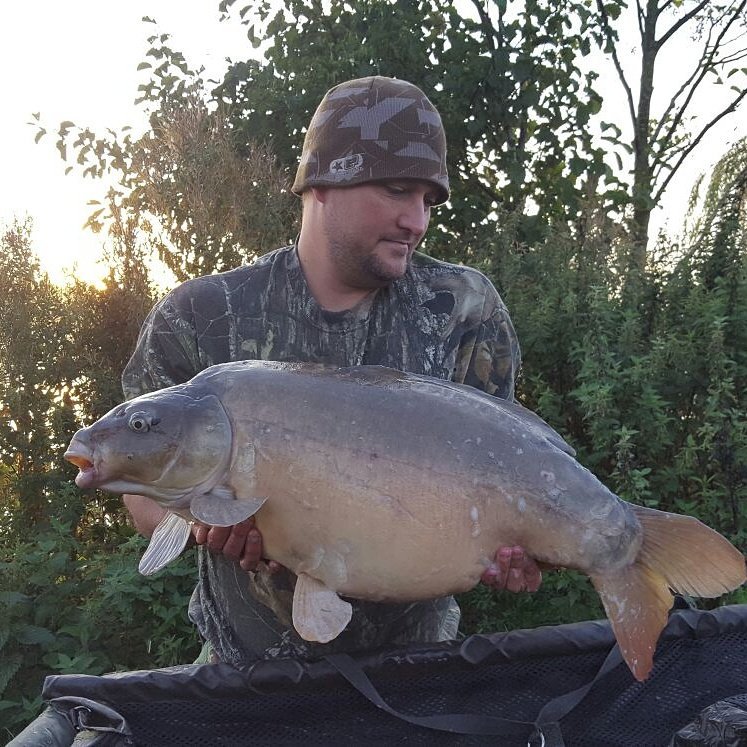 tony830's tweet photo. 26 lbs mirror thanks to Pacific tuna https://t.co/G4WICgPPUy